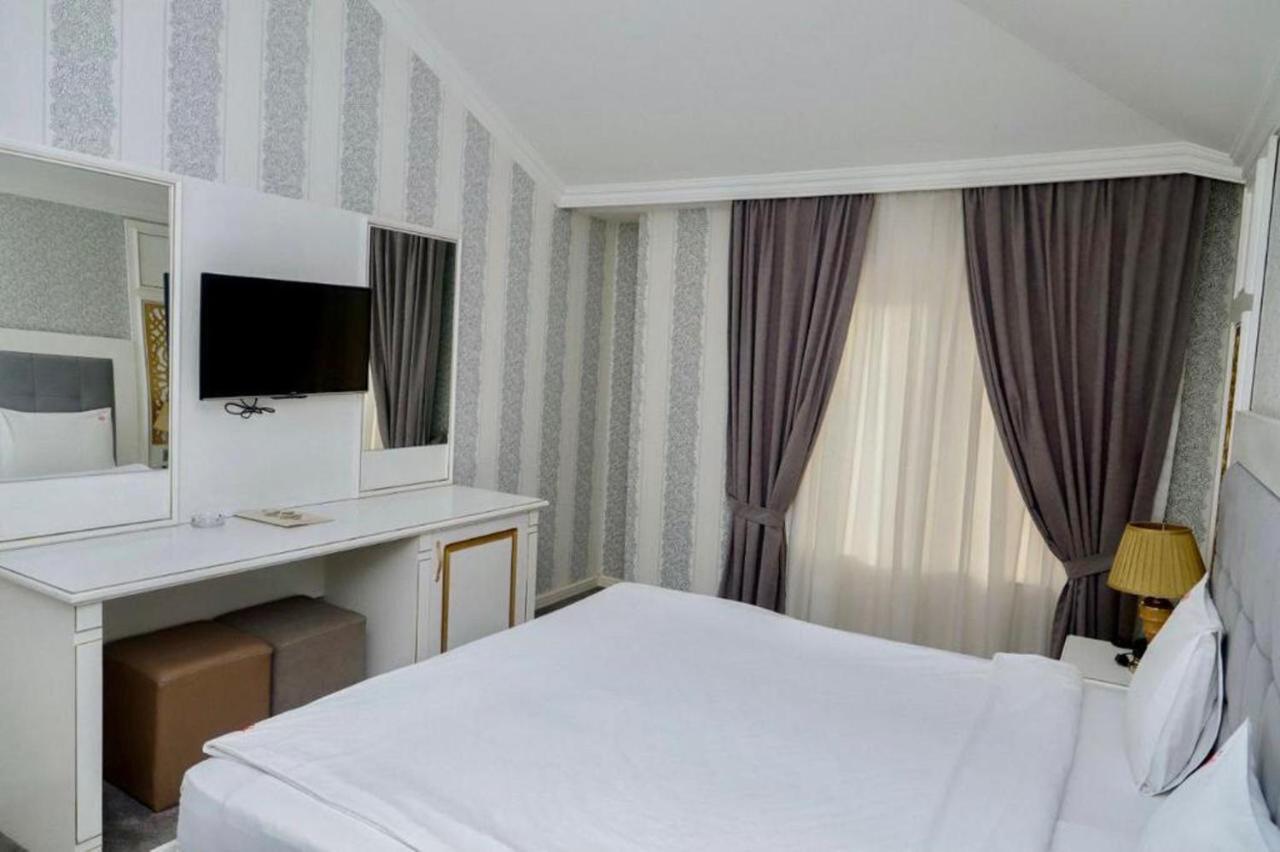 Maris Hotel Баку Экстерьер фото