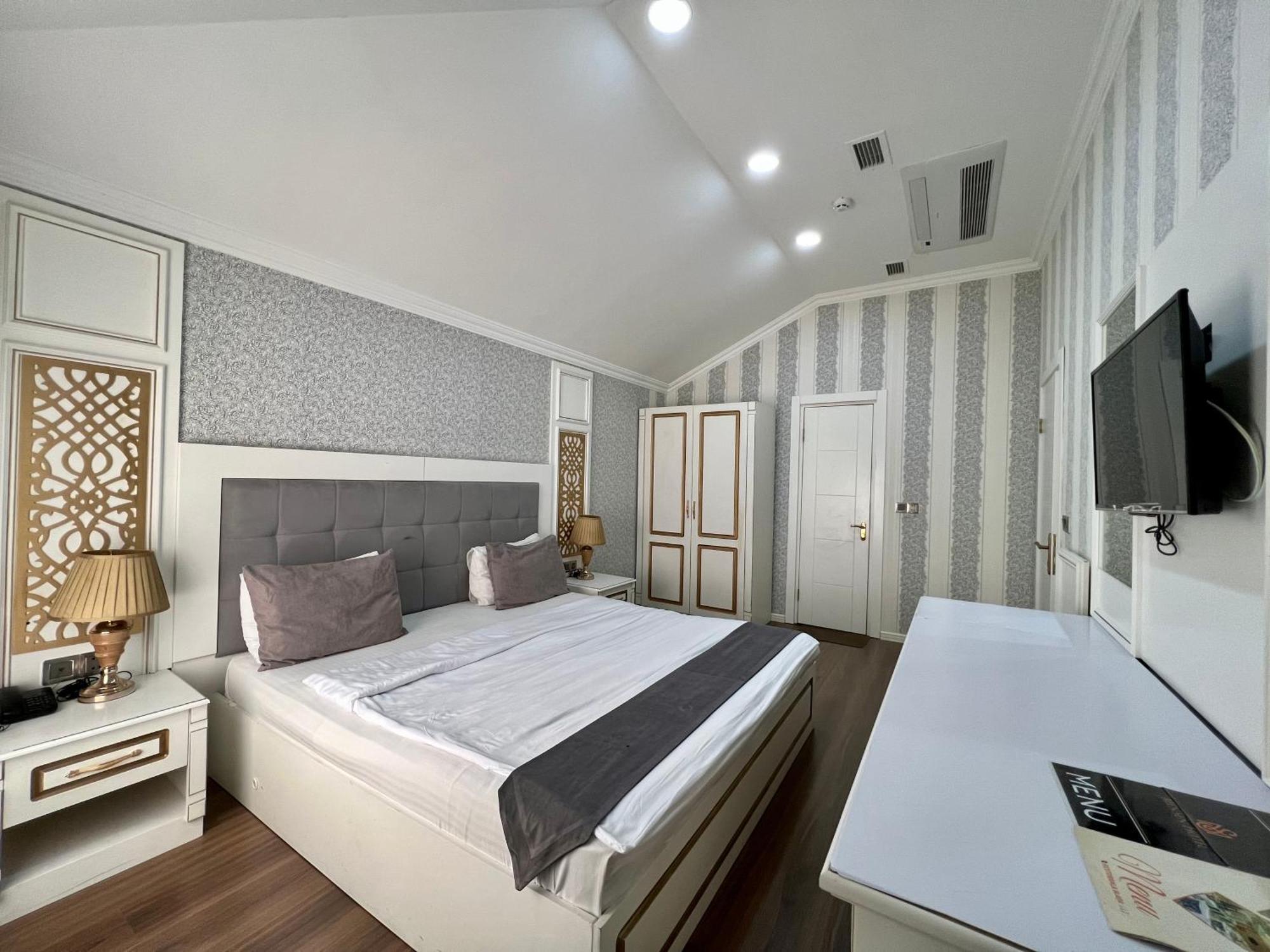 Maris Hotel Баку Экстерьер фото