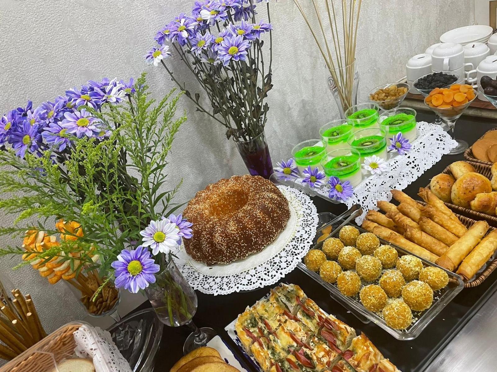 Maris Hotel Баку Экстерьер фото